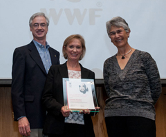 Ginette Hemley of WWF-US receives the WWF Staff Award for Outstanding Achievement from Jim Leape: WWF International Director General, and Yolanda Kakabadse, WWF International President. © WWF-Canon / Richard Stonehouse